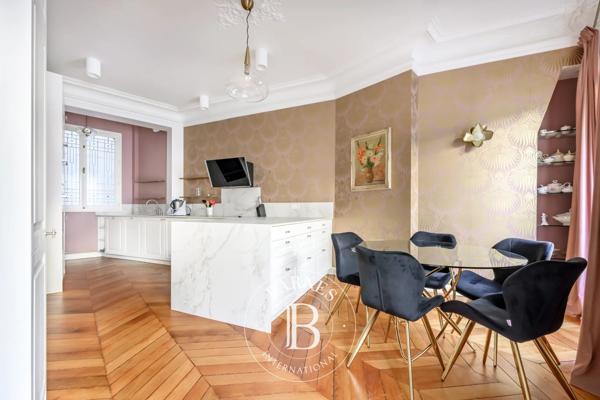Paris 3ème, Appartement 5 Chambres -  204 m² à vendre