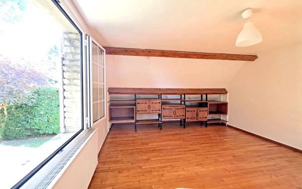 Maison à louer    8 pièces • 265 m2 Chambourcy