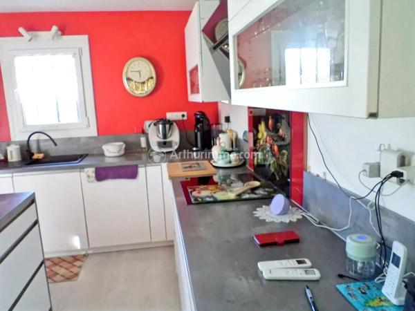 Vente                                                      Maison
                        
                     4 pièces                      100 m2                     à Auzits