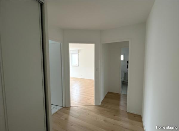 Appartement 2 pièces traversant avec parking