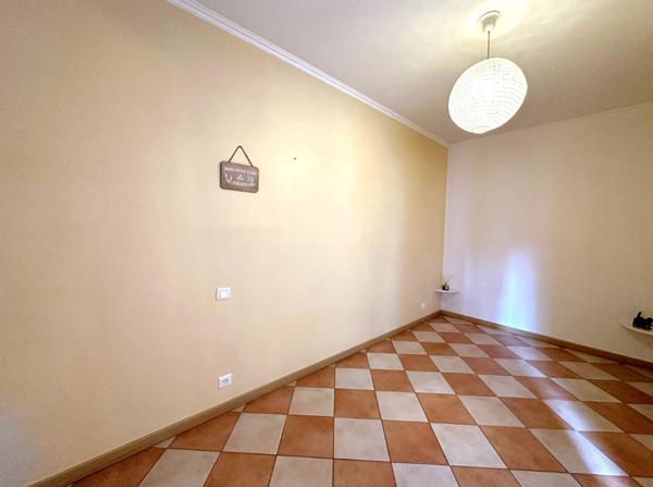 Appartement 1 pièce 46.57 m2