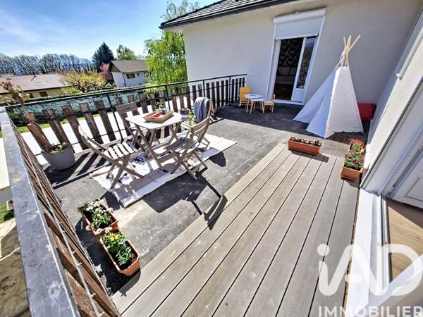 Maison à vendre 7 pièces 240 m² Injoux-Génissiat