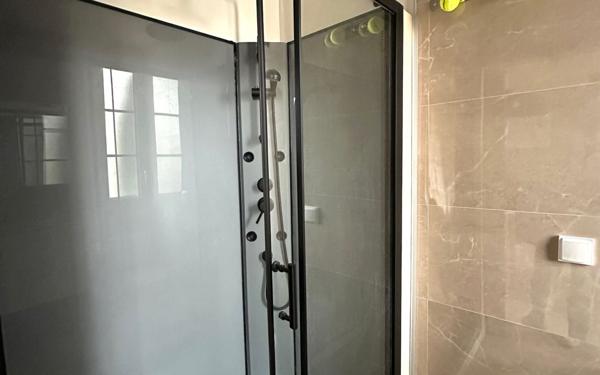 Appartement à louer    2 pièces • 47,50 m2 Narbonne