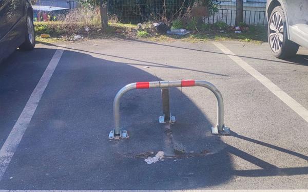 Stationnement à louer    Dammartin-en-Goële