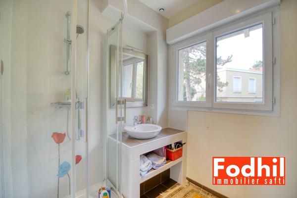 Maison familiale de charme – 117 m² avec jardin et sous-sol total – Sceaux.