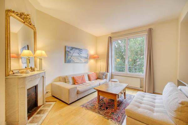 Maison familiale de charme – 117 m² avec jardin et sous-sol total – Sceaux.