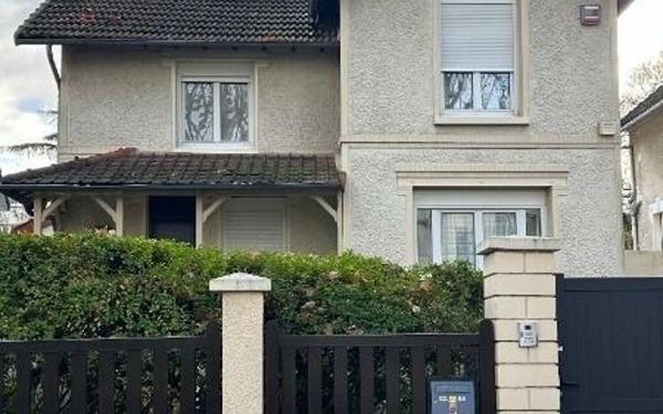 Maison à vendre    5 pièces • 92,67 m2 Saint-Maur-des-Fossés