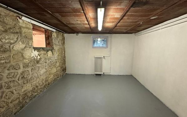 Maison à vendre    5 pièces • 92,67 m2 Saint-Maur-des-Fossés