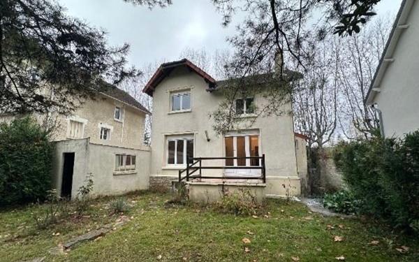Maison à vendre    5 pièces • 92,67 m2 Saint-Maur-des-Fossés