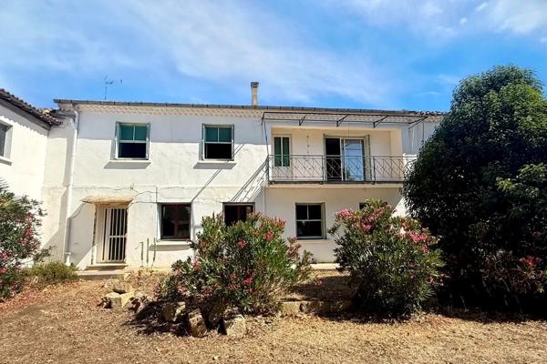 EXCLUSIVITE Propriété agricole à rénover en Petite Camargue