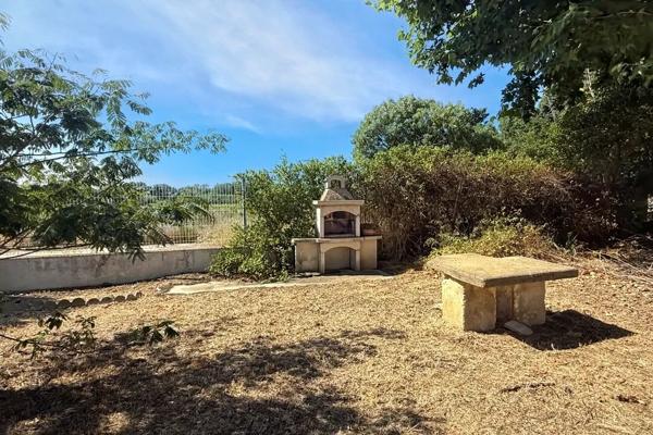 EXCLUSIVITE Propriété agricole à rénover en Petite Camargue