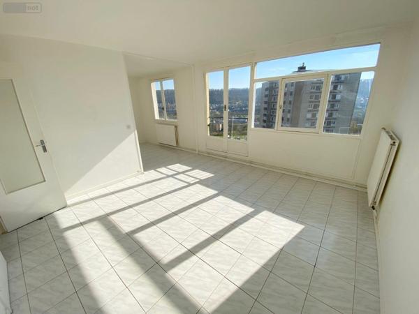 Appartement à rénover à vendre à Darnétal en Seine-Maritime (76160), ref : 14131/955