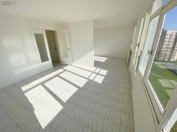 Appartement à rénover à vendre à Darnétal en Seine-Maritime (76160), ref : 14131/955