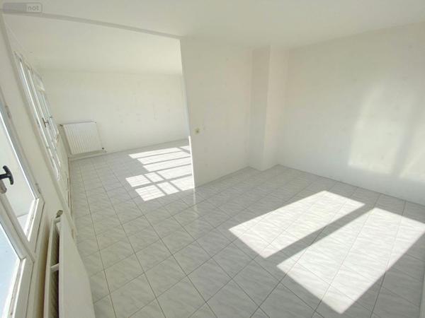 Appartement à rénover à vendre à Darnétal en Seine-Maritime (76160), ref : 14131/955