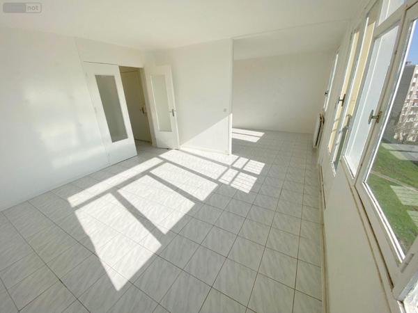 Appartement à rénover à vendre à Darnétal en Seine-Maritime (76160), ref : 14131/955