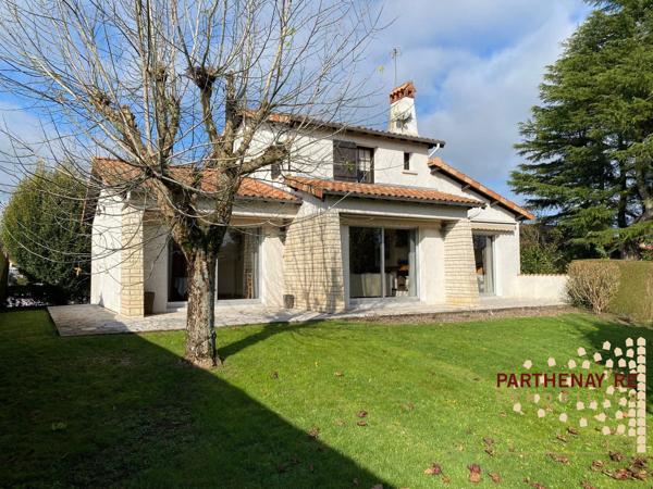 Belle maison sur sous sol enterré T4