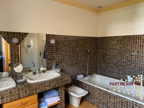 Belle maison sur sous sol enterré T4