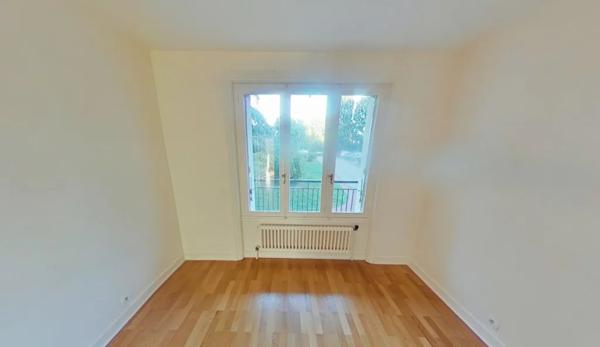 APPARTEMENT T3 A LOUER - LYON 5EME ARRONDISSEMENT Les Castors-Les Granges 85.1 m 2 1 210 € charges comprises par mois