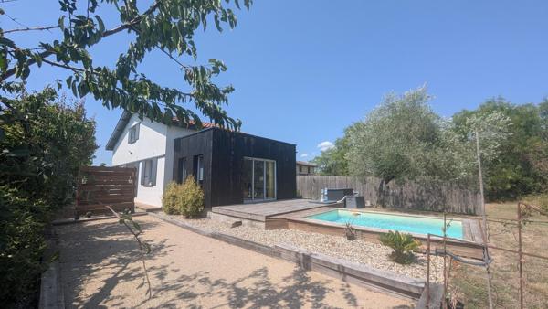 Maison rénovée avec piscine et terrain de pétanque à 3 min de MARMANDE