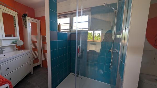 Maison rénovée avec piscine et terrain de pétanque à 3 min de MARMANDE