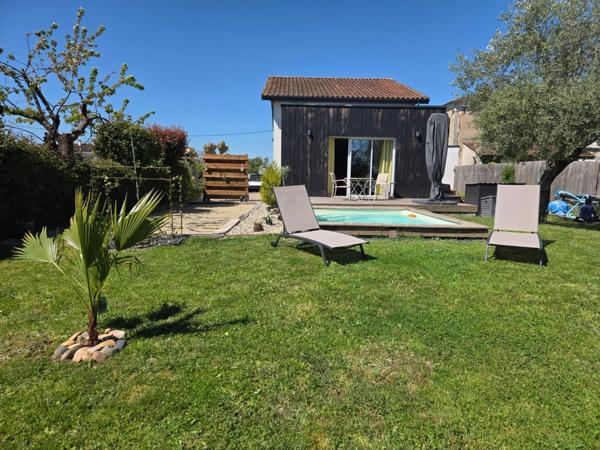 Maison rénovée avec piscine et terrain de pétanque à 3 min de MARMANDE