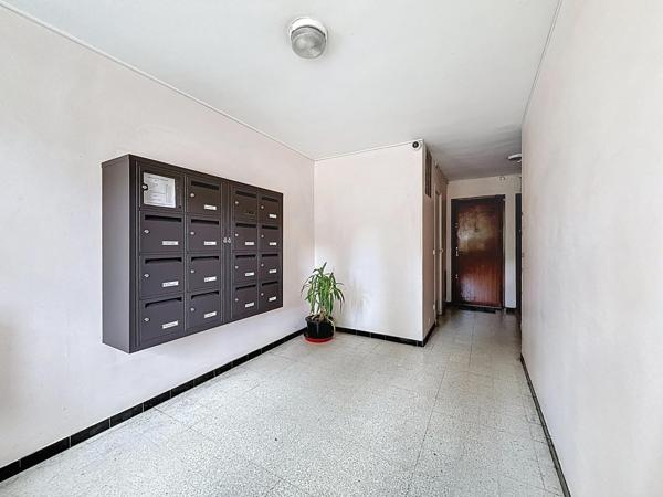 Résidence recherchée, à vendre appartement 3 pièces avec parking et cave