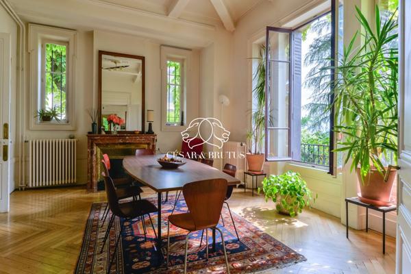 Vue Fourvière – Maison de caractère – 317m² – parcelle 1580m²