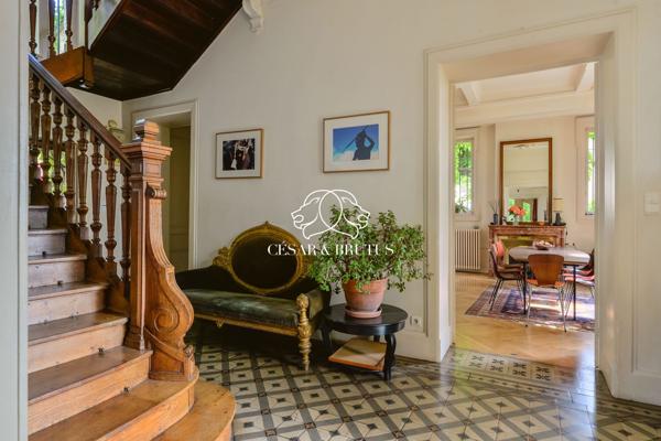 Vue Fourvière – Maison de caractère – 317m² – parcelle 1580m²