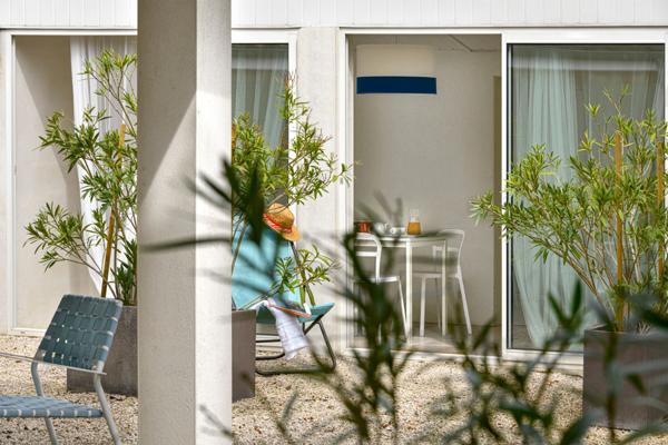 Dpt Gers (32), à vendre GONDRIN Hôtel - Restaurant