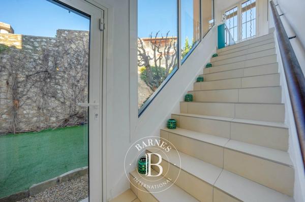 Aix-en-Provence, Maison de ville 6 Chambres -  213 m² à vendre