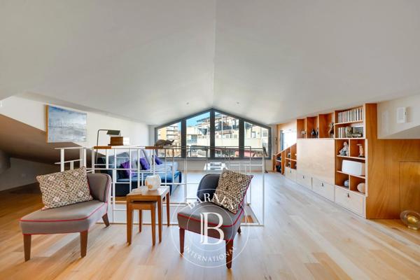 Aix-en-Provence, Maison de ville 6 Chambres -  213 m² à vendre