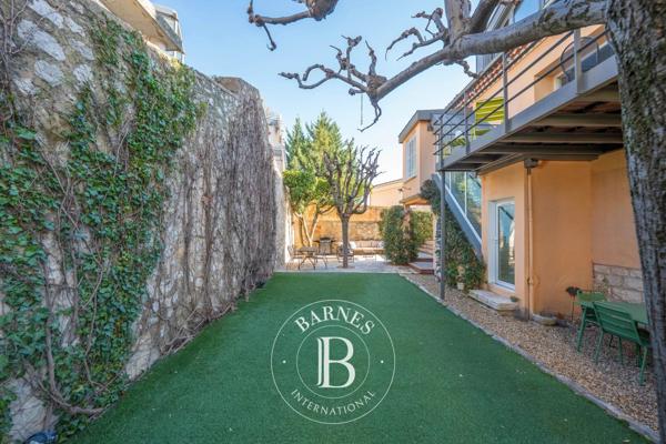 Aix-en-Provence, Maison de ville 6 Chambres -  213 m² à vendre