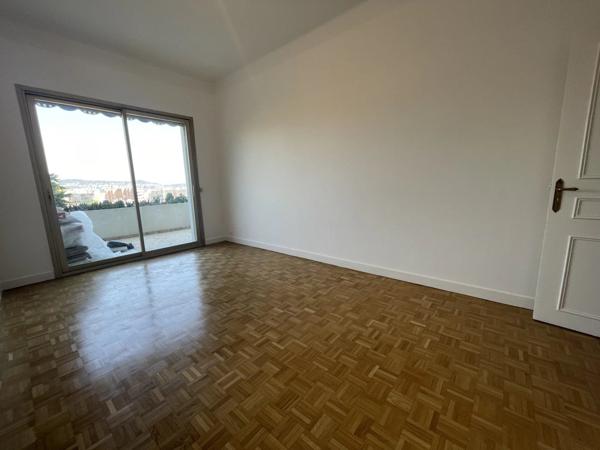 Location Appartement 3 pièces 73 m2 à Nice