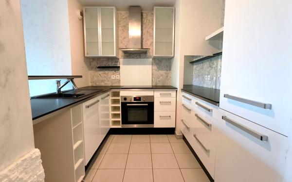 Appartement à vendre    3 pièces • 59,92 m2 Saint-Pierre-du-Perray