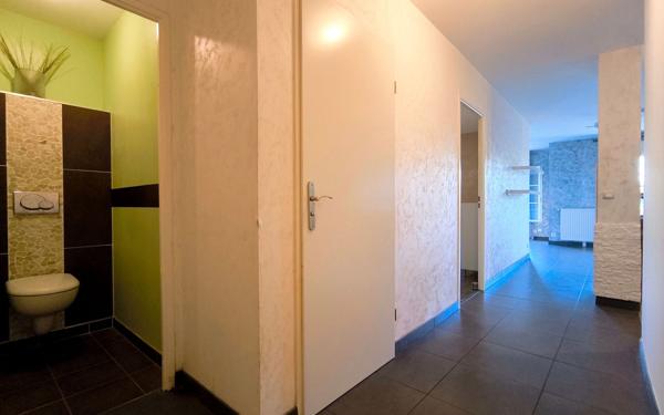 Appartement à vendre    3 pièces • 59,92 m2 Saint-Pierre-du-Perray