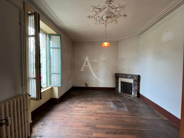 Maison Landeronde 10 pièce(s)