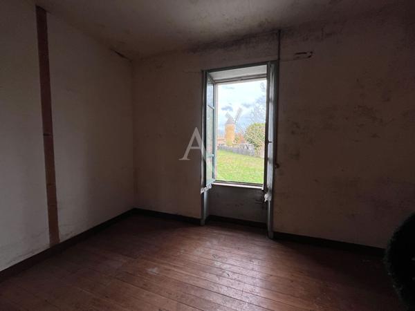 Maison Landeronde 10 pièce(s)