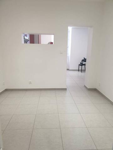 Location appartement Grenoble 38000 1 pièce 27 m²