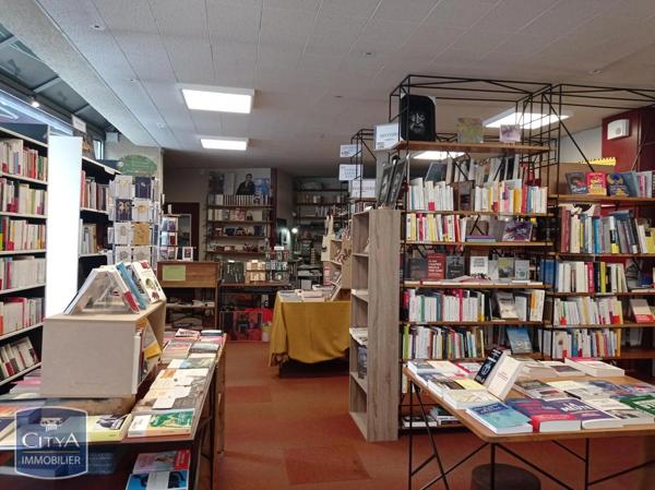 Local commercial à vendre