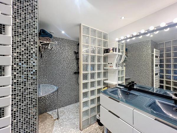 Maison 7 pièces 184m2