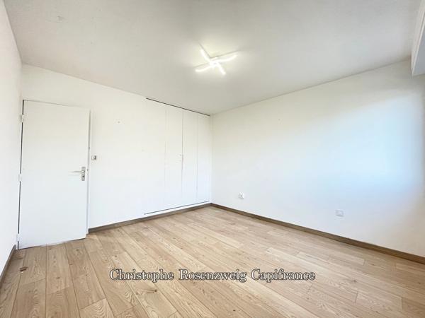 Maison d’architecte à fort potentiel – 249 m² habitables sur 8 ares de terrain