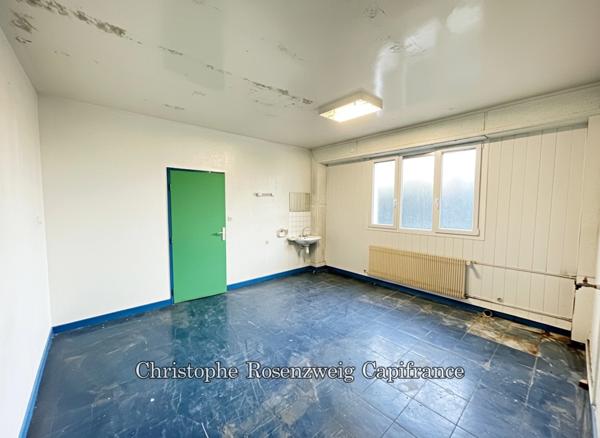 Maison d’architecte à fort potentiel – 249 m² habitables sur 8 ares de terrain