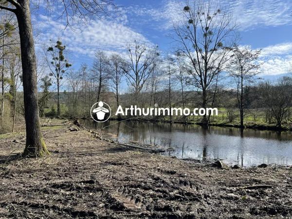 Vente                                                      Terrain
                        
                                         21900 m2                     à Pré-en-Pail