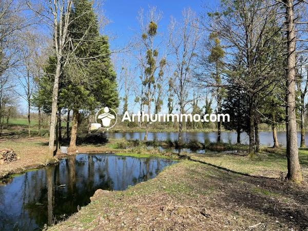 Vente                                                      Terrain
                        
                                         21900 m2                     à Pré-en-Pail