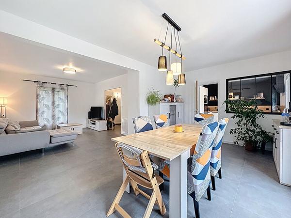 Maison lumineuse Beaufort centre avec vie de plain pied