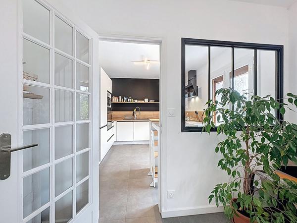 Maison lumineuse Beaufort centre avec vie de plain pied