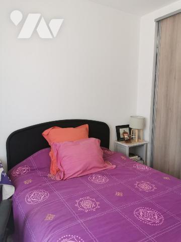 Une maison d'habitation AVEC JARDIN