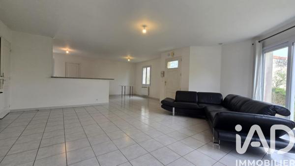 Location maison 5 pièces 101 m² Nouaillé-Maupertuis