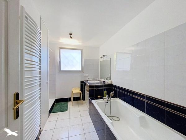 Maison à vendre 900 000 € Mérignac 7 p 218 m² DPE D
