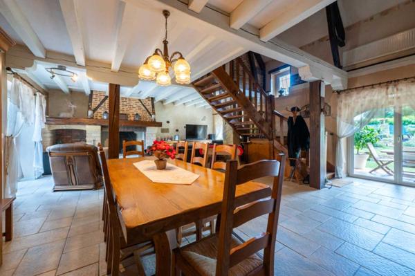 Maison ancienne - Gourdon EXCLUSIVITE - Cadre de vie paisible pour cette belle et spacieuse Propriété sur 1ha7 paysagers